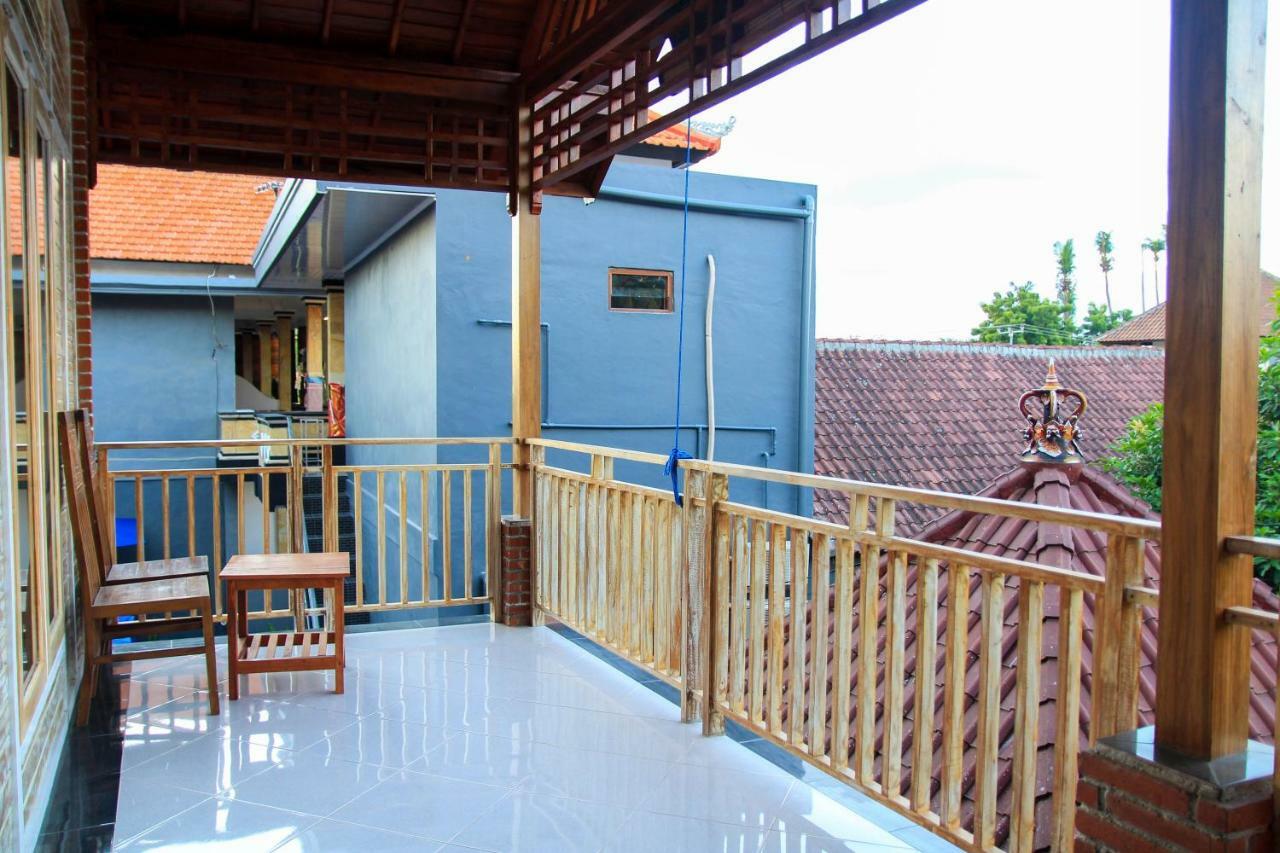D'Tegal House Hotel Nusa Lembongan  Exterior photo